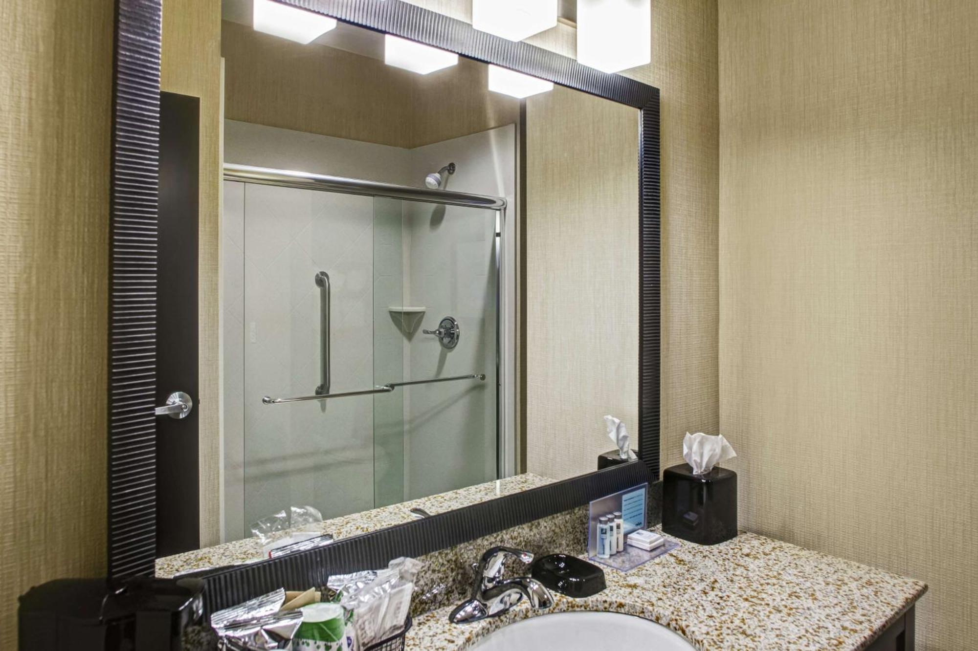 Hampton Inn Thomson Eksteriør billede